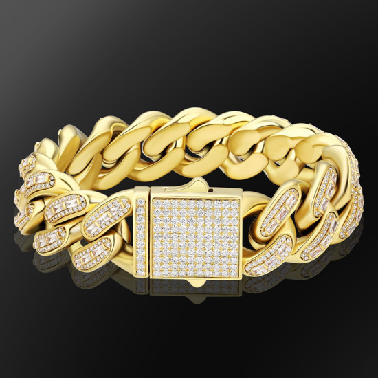 Iced Out 20mm Diamond Cuban Link Bracelet for Men