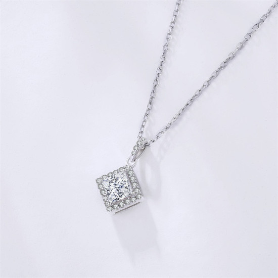 1.0 Carats VVS1 Square Moissanite Pendant Necklace for Women