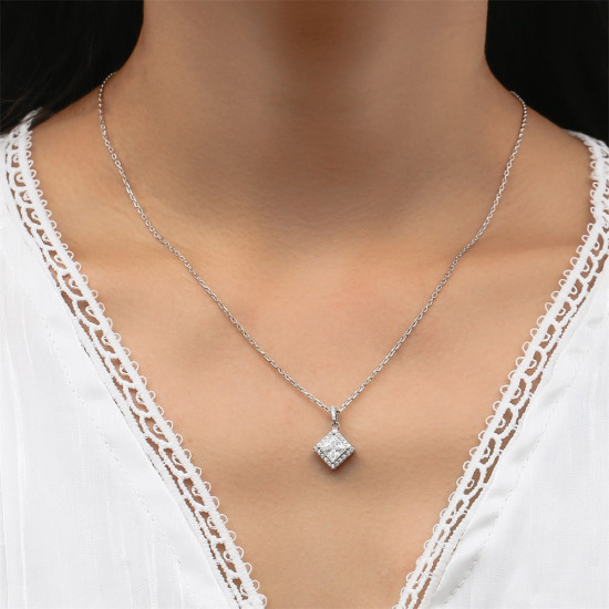 1.0 Carats VVS1 Square Moissanite Pendant Necklace for Women