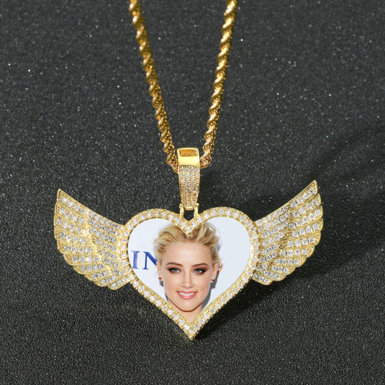 Fashion Love Wings Photos Pendant ( Send us Photo)